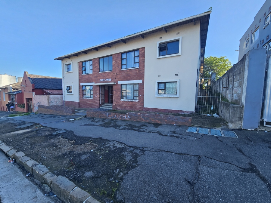 2 Bedroom Property for Sale in Quigney Eastern Cape